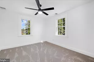 100 3rd Ave SE, Glen Burnie, MD 21061 - Photo 31