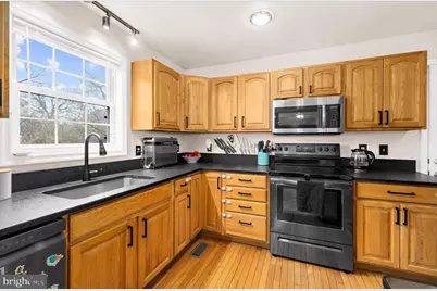 7665 Cedar Drive, Pasadena, MD 21122 - Photo 15