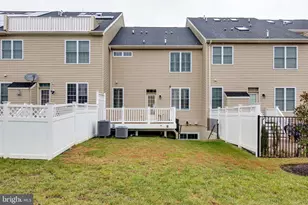 8526 Pine Springs Dr, Severn, MD 21144 - Photo 39