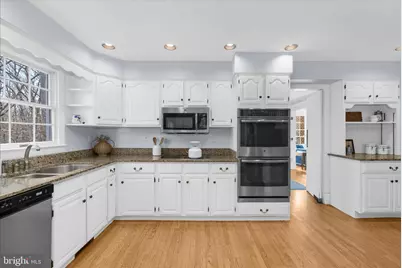 962 Coachway, Annapolis, MD 21401 - Photo 17