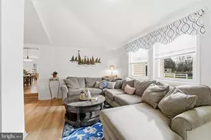 7806 Appletree Rd, Pasadena, MD 21122 - Photo 13