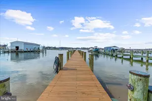 3738 Bay Dr, Edgewater, MD 21037 - Photo 5