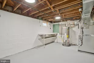 119 W Edgevale Rd, Baltimore, MD 21225 - Photo 29