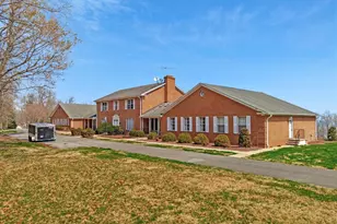 6300 Town Point Rd, Tracys Landing, MD 20779 - Photo 19