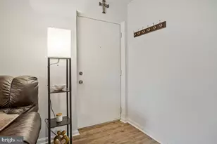 6803 White Water Way, Glen Burnie, MD 21060 - Photo 3