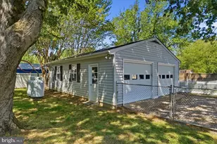 5566 Franklin Blvd, Churchton, MD 20733 - Photo 9