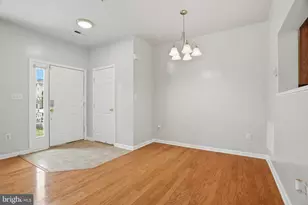 1961 Camelia Ct, Odenton, MD 21113 - Photo 3