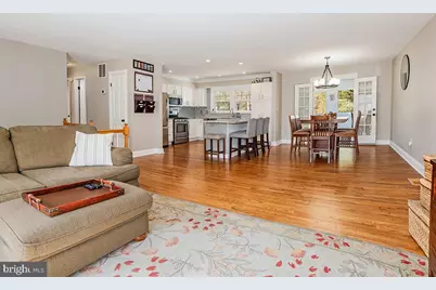 1526 Ellsworth Avenue, Crofton, MD 21114 - Photo 7