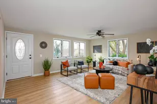 2142 Lake Dr, Pasadena, MD 21122 - Photo 9