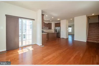 813 Glenside Way, Glen Burnie, MD 21060 - Photo 11