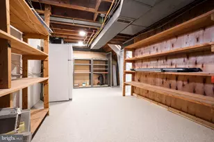 116 Crest Ct, Glen Burnie, MD 21061 - Photo 29