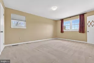 116 Crest Ct, Glen Burnie, MD 21061 - Photo 15