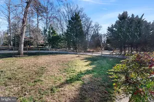 1436 Oak Bluff Rd, Edgewater, MD 21037 - Photo 5