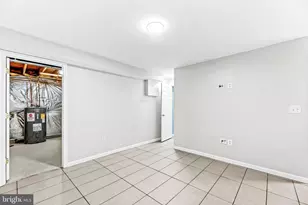 7803 W Shore Rd, Pasadena, MD 21122 - Photo 17