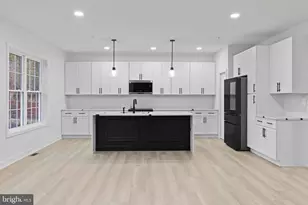 235 Brock Bridge Rd, Laurel, MD 20724 - Photo 15