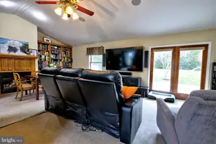 7809 Locust Wood Rd, Severn, MD 21144 - Photo 15