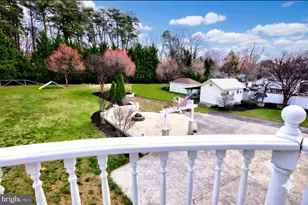 7809 Locust Wood Rd, Severn, MD 21144 - Photo 7