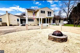 7809 Locust Wood Rd, Severn, MD 21144 - Photo 5