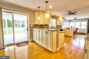 7809 Locust Wood Rd, Severn, MD 21144 - Photo 19