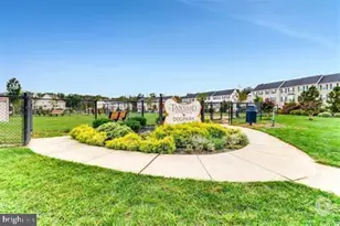 915 Hopkins Cor, Glen Burnie, MD 21060 - Photo 51