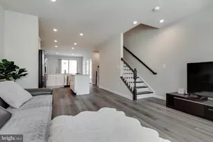 3927 Small Roundtop Rd, Hanover, MD 21076 - Photo 7