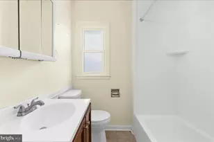 8229 Fort Smallwood Rd, Baltimore, MD 21226 - Photo 17