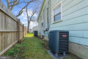 8229 Fort Smallwood Rd, Baltimore, MD 21226 - Photo 39