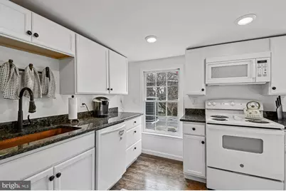 8 Fleet Street, Annapolis, MD 21401 - Photo 17