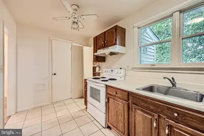 7922 W End Drive, Baltimore, MD 21226 - Photo 3