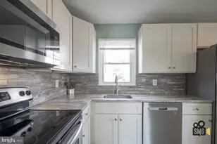 804 221st St, Pasadena, MD 21122 - Photo 11