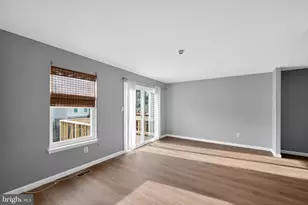 2435 Vineyard Ln, Crofton, MD 21114 - Photo 13