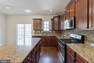 520 Kinglets Roost Ln, Glen Burnie, MD 21060 - Photo 5