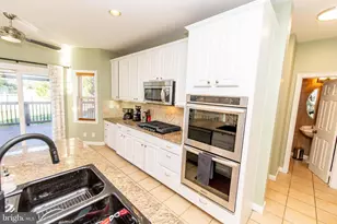 1610 Clarks Ct, Crofton, MD 21114 - Photo 7