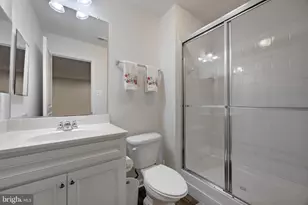 7545 Holly Ridge Dr, Glen Burnie, MD 21060 - Photo 35