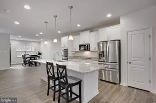 7545 Holly Ridge Dr, Glen Burnie, MD 21060 - Photo 7