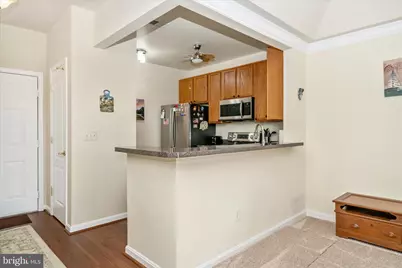 8604 Wandering Fox Trail #301, Odenton, MD 21113 - Photo 7