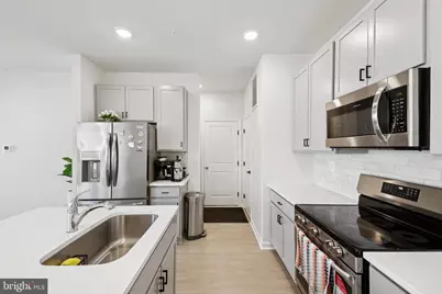 180 Jessica Lane, Glen Burnie, MD 21061 - Photo 9