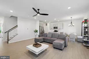 180 Jessica Ln, Glen Burnie, MD 21061 - Photo 5