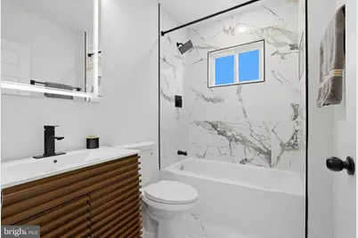 219 Doris, Brooklyn, MD 21225 - Photo 15