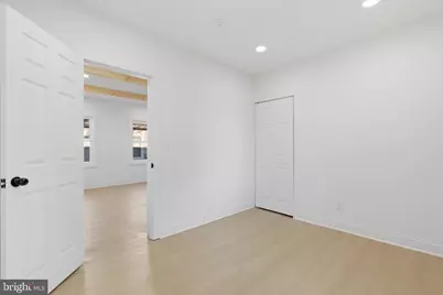 219 Doris, Brooklyn, MD 21225 - Photo 7