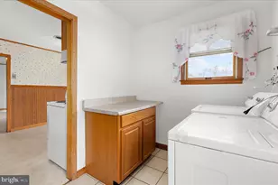 106 Disney Ave, Pasadena, MD 21122 - Photo 35