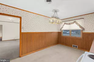 106 Disney Ave, Pasadena, MD 21122 - Photo 31