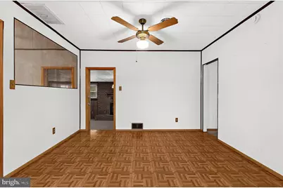 106 Disney Avenue, Pasadena, MD 21122 - Photo 9