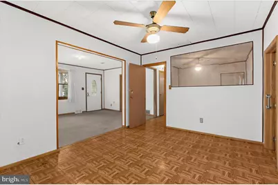 106 Disney Avenue, Pasadena, MD 21122 - Photo 11