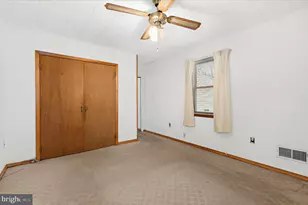 106 Disney Ave, Pasadena, MD 21122 - Photo 17