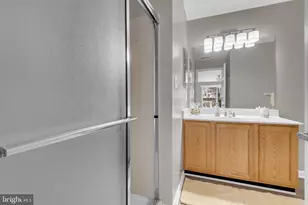 2731 Yeomans Lantern Ct, Annapolis, MD 21401 - Photo 19