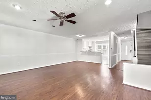 1472 Lowell Ct, Crofton, MD 21114 - Photo 5