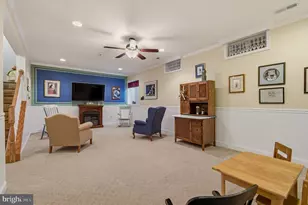 822 Square Nail Ct, Odenton, MD 21113 - Photo 61