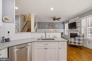 822 Square Nail Ct, Odenton, MD 21113 - Photo 19