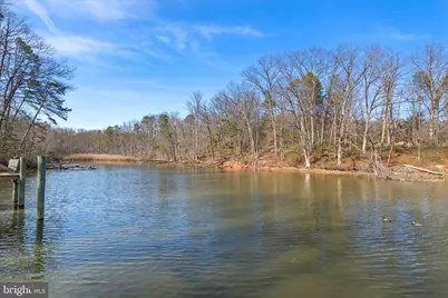 806 N Shore Drive, Glen Burnie, MD 21060 - Photo 21